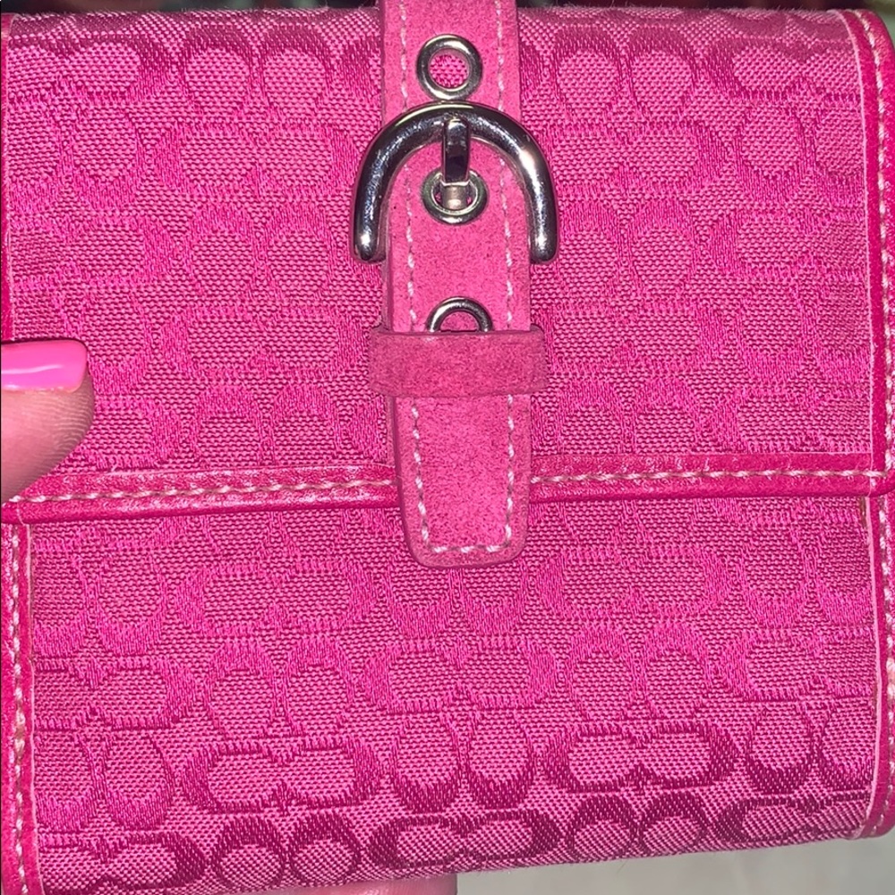 COACH hot pink logo wallet Y2k